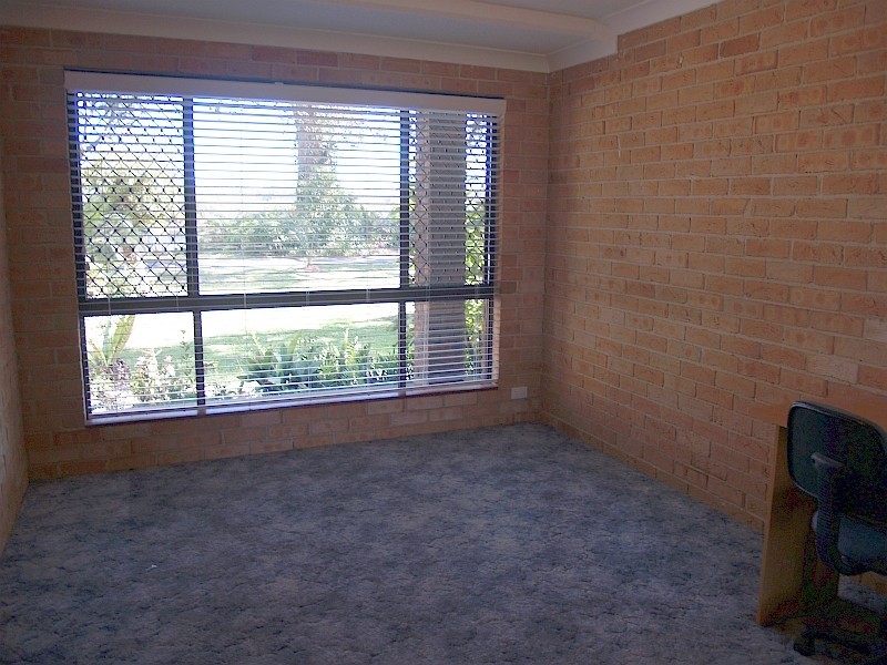 54 Catherine Street, Myola NSW 2540