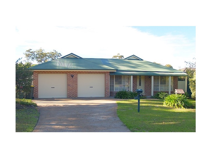 42 Hollingsworth Cres, Callala Bay NSW 2540