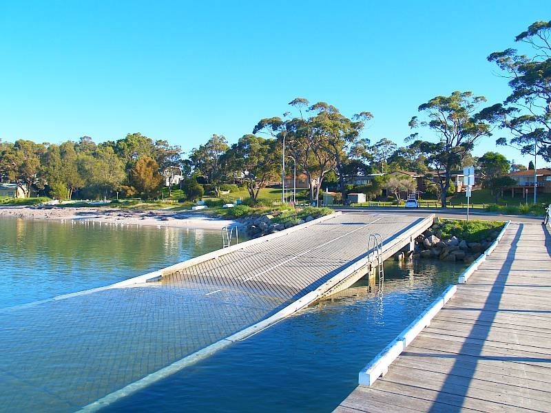 42 Hollingsworth Cres, Callala Bay NSW 2540
