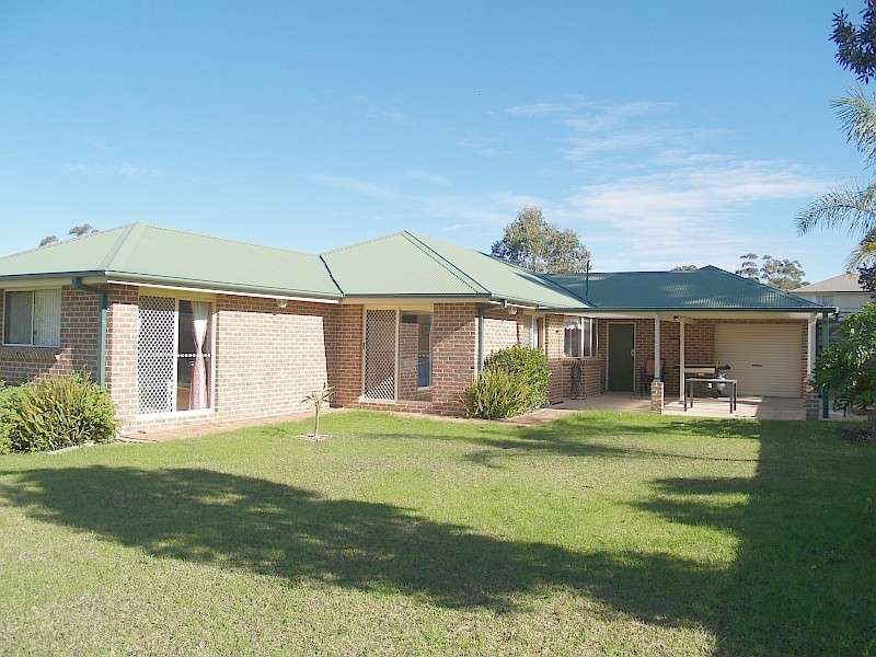 42 Hollingsworth Cres, Callala Bay NSW 2540