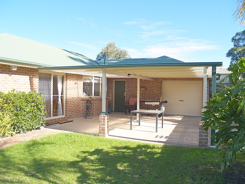 42 Hollingsworth Cres, Callala Bay NSW 2540