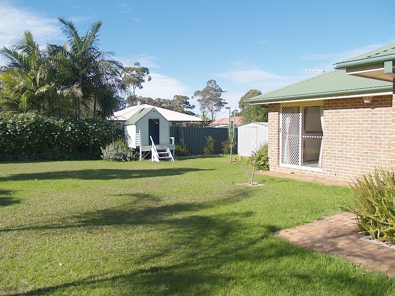 42 Hollingsworth Cres, Callala Bay NSW 2540