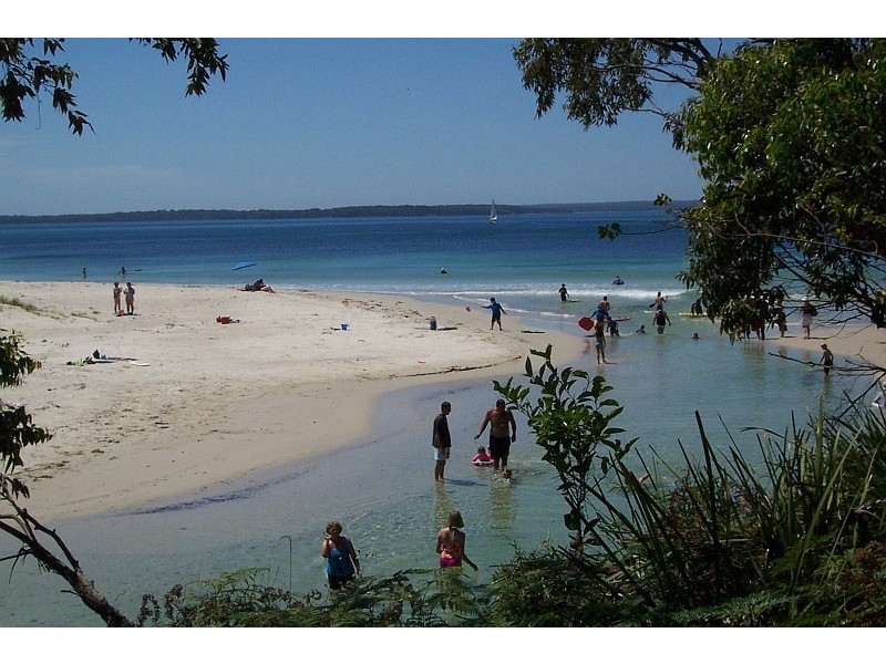 36 Sydney Ave, Callala Bay NSW 2540