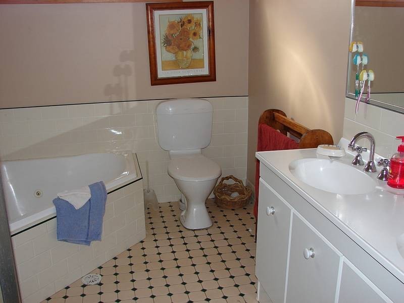 22 Emmett Street, Callala Bay NSW 2540