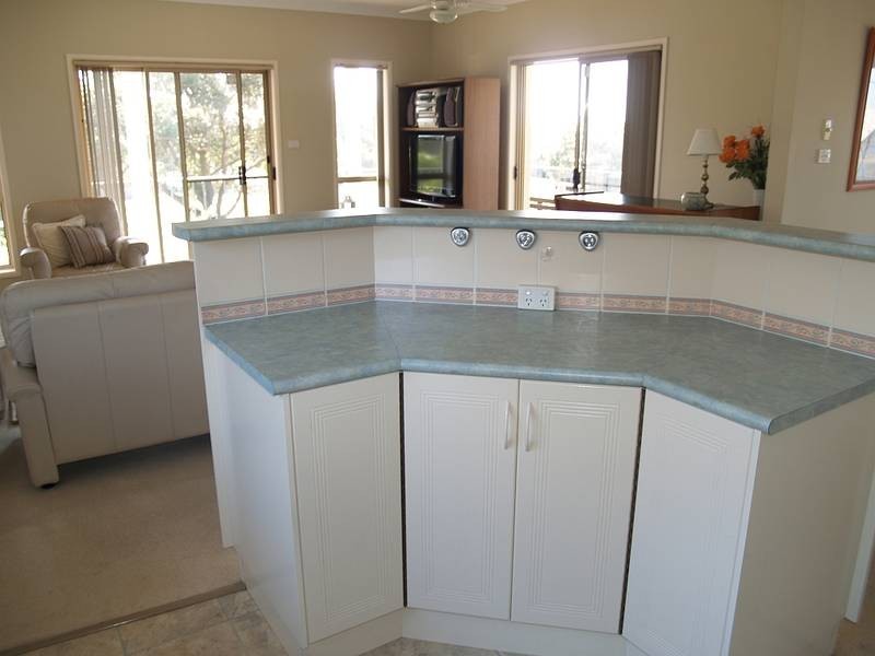 2 Sir Henry Crescent, Callala Beach NSW 2540