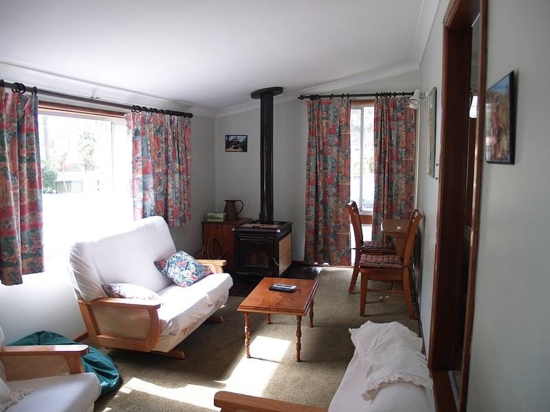 118 Queen Mary Street, Callala Beach NSW 2540