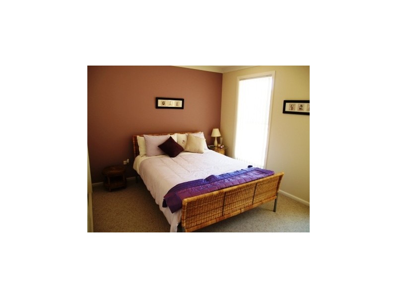 16 Hazelwood Rise, Callala Beach NSW 2540