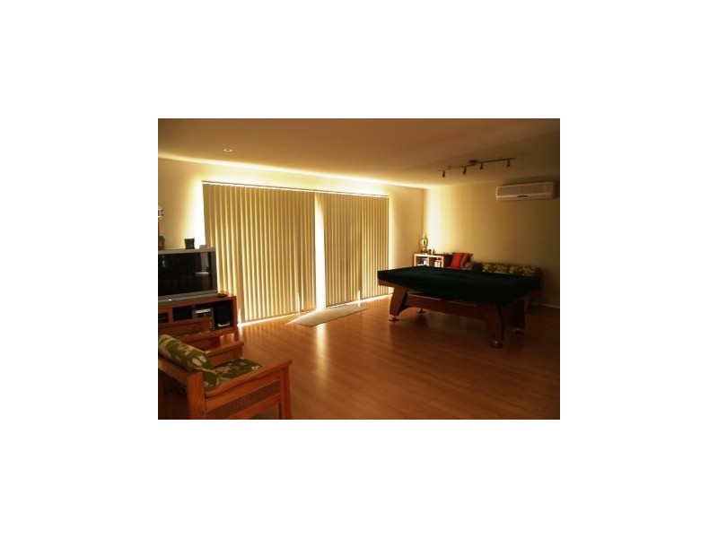 16 Hazelwood Rise, Callala Beach NSW 2540