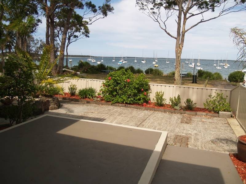 18 Boorawine Terace, Callala Bay NSW 2540