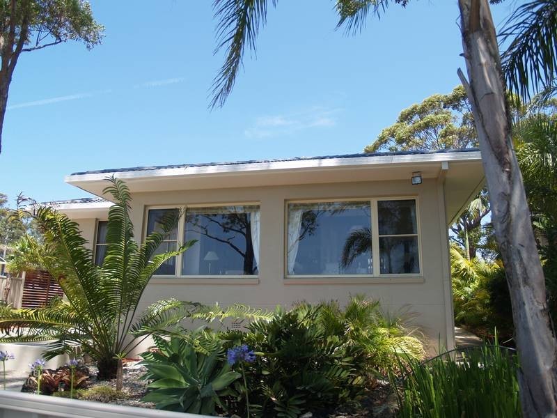 18 Boorawine Terace, Callala Bay NSW 2540