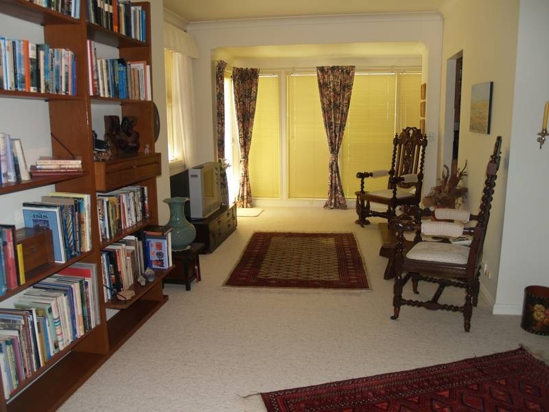 18 Boorawine Terace, Callala Bay NSW 2540
