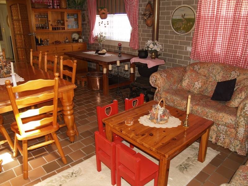 18 Boorawine Terace, Callala Bay NSW 2540