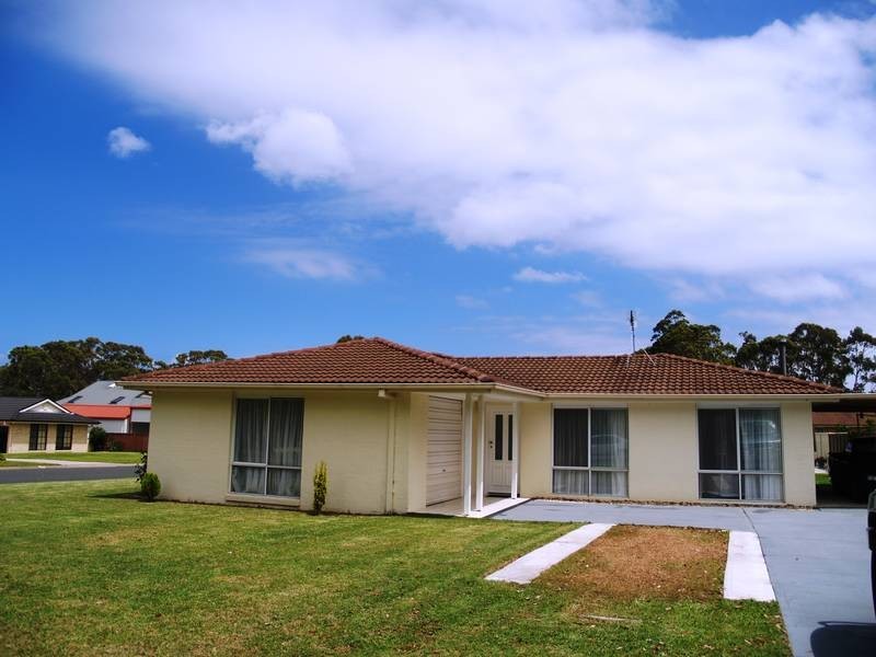 15 Torrens Close, Callala Bay NSW 2540