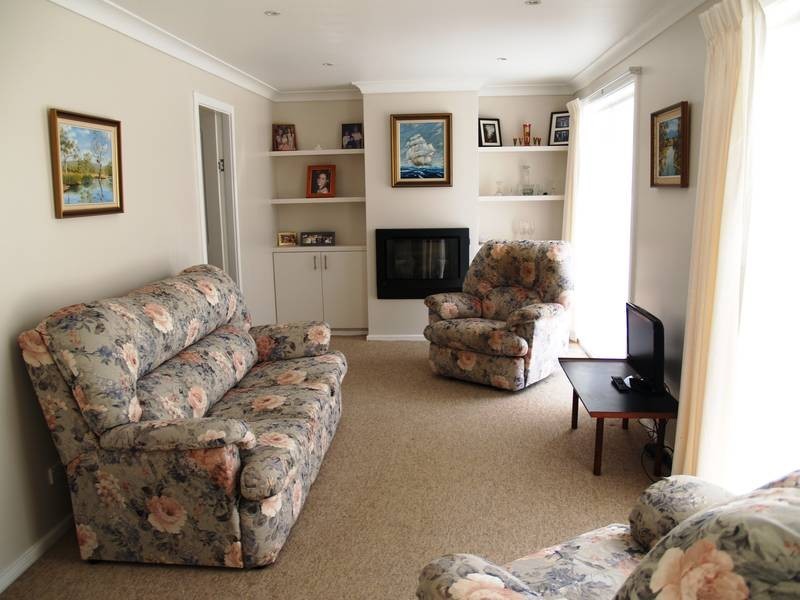 15 Torrens Close, Callala Bay NSW 2540