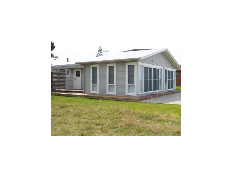 117 Quay Road, Callala Beach NSW 2540