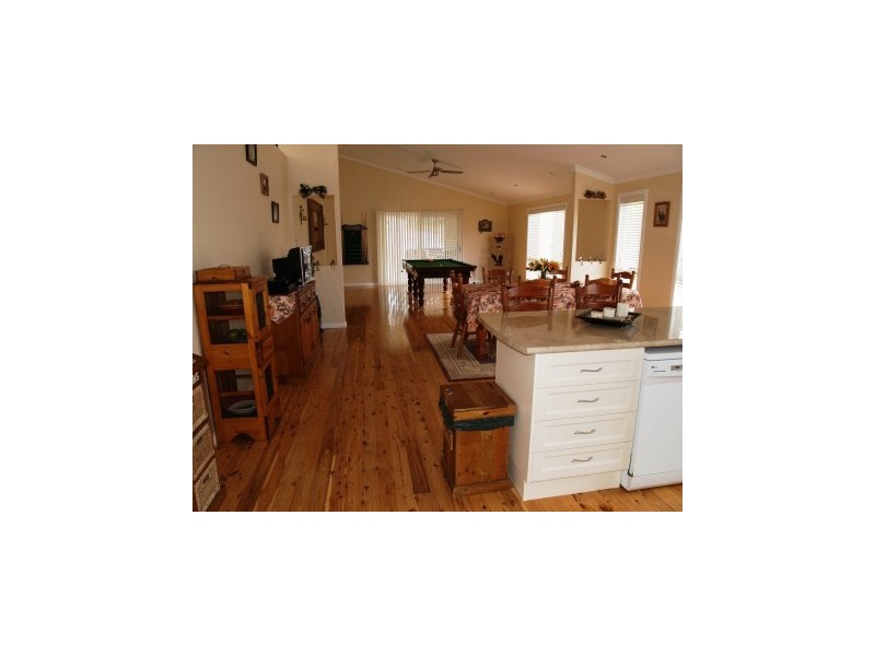 31 LACKERSTEEN STREET, Callala Bay NSW 2540