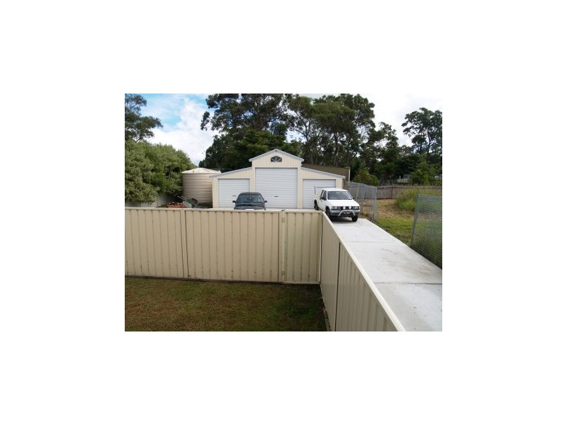 31 LACKERSTEEN STREET, Callala Bay NSW 2540