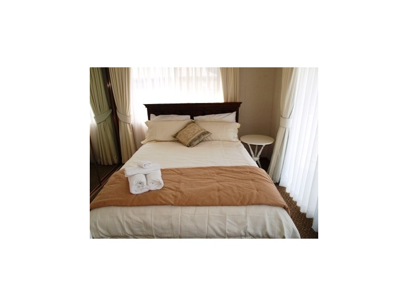 25 Sealark Crescent, Callala Bay NSW 2540