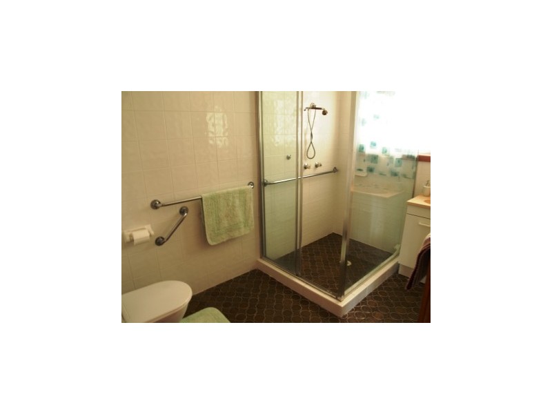 25 Sealark Crescent, Callala Bay NSW 2540