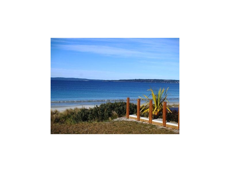 101 Quay Road, Callala Beach NSW 2540