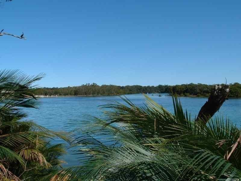 13 Catherine Street, Myola NSW 2540