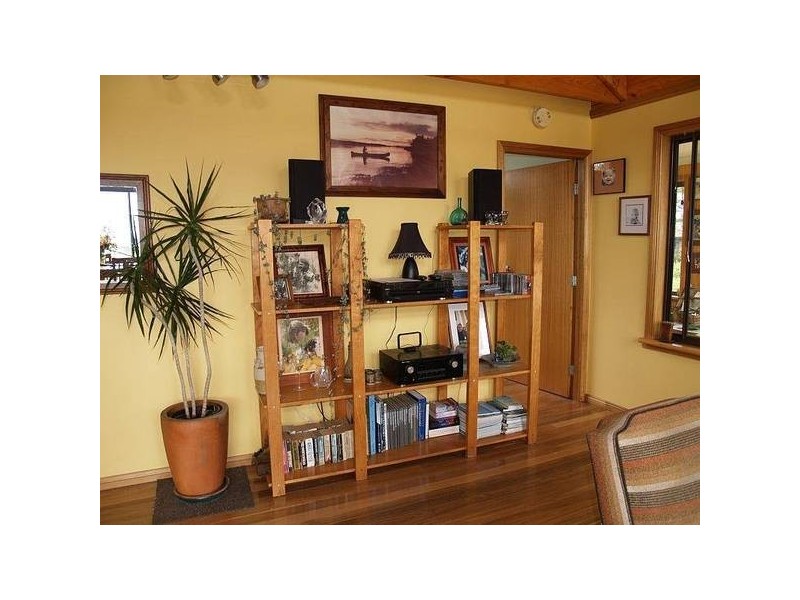 28 Orama Crescent, Orient Point NSW 2540