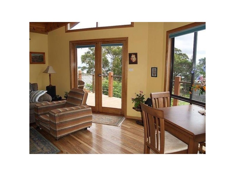 28 Orama Crescent, Orient Point NSW 2540