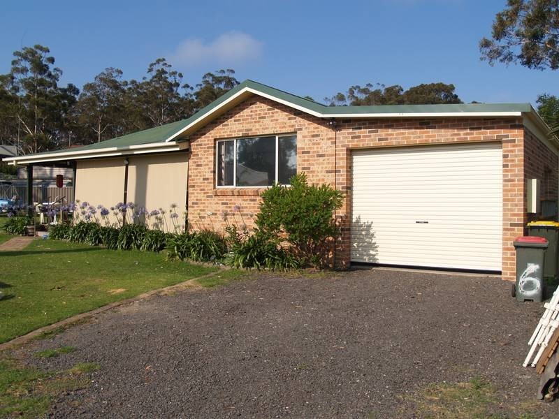 6 Huon Street, Callala Bay NSW 2540