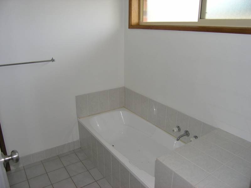 6 Huon Street, Callala Bay NSW 2540