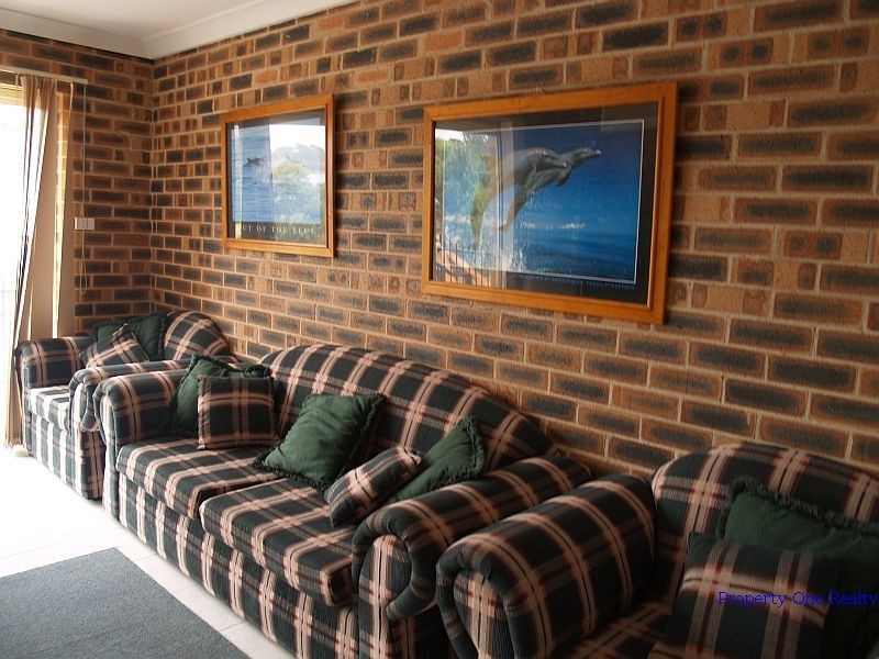 1/3 Parkes Crescent, Callala Beach NSW 2540