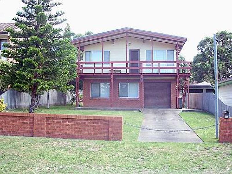 14 Verge Road, Callala Beach NSW 2540