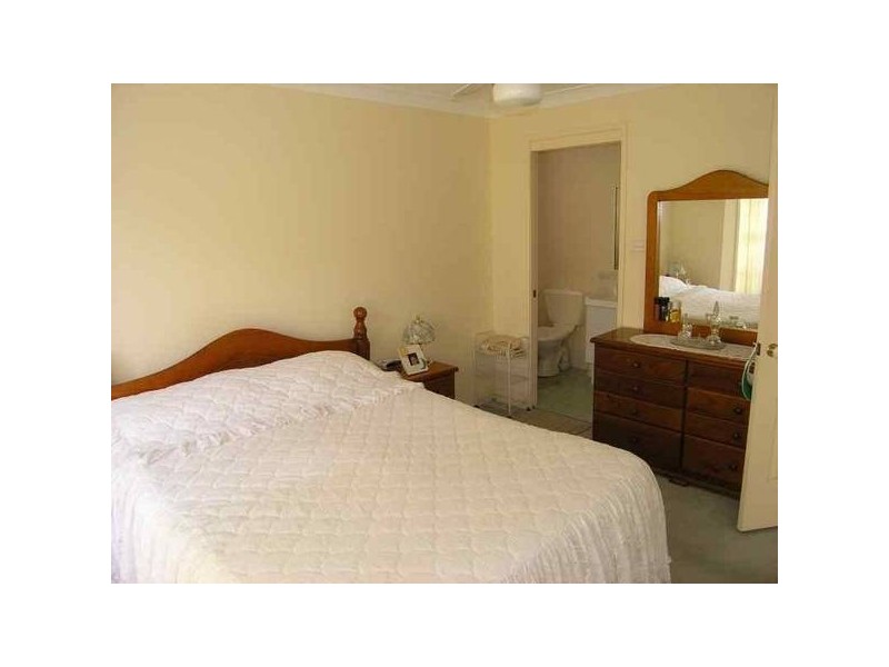 31 Catherine Street, Myola NSW 2540