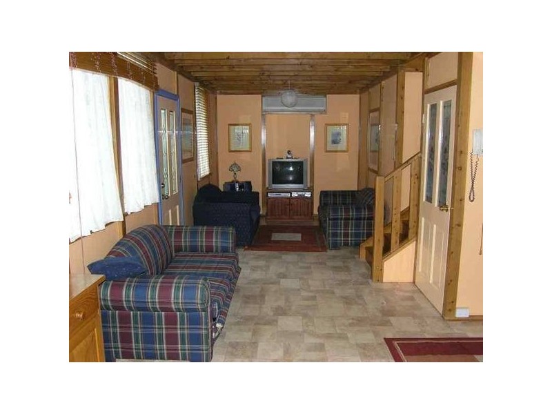 44 Queen Mary St, Callala Beach NSW 2540