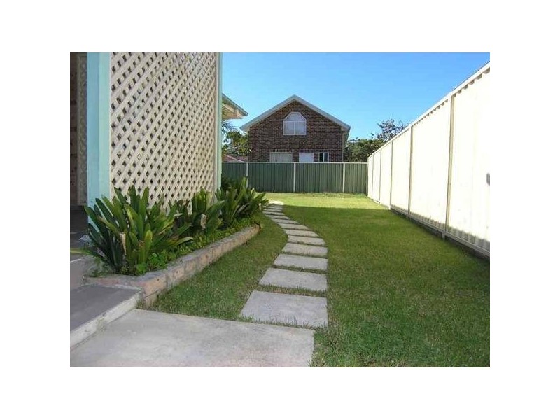19 Emmett St, Callala Bay NSW 2540