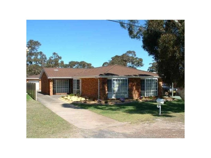 133 Queen Mary St, Callala Beach NSW 2540