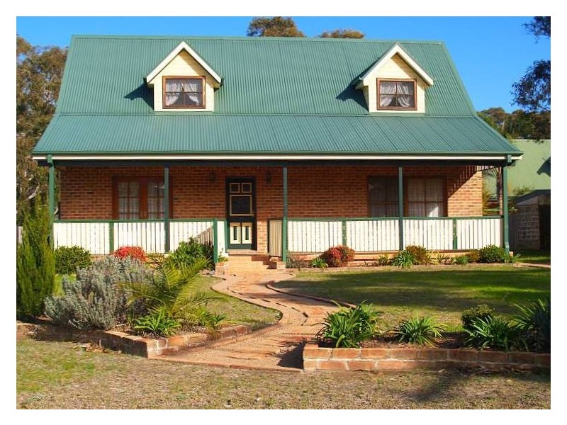 19 Callala Beach Rd, Callala Beach NSW 2540