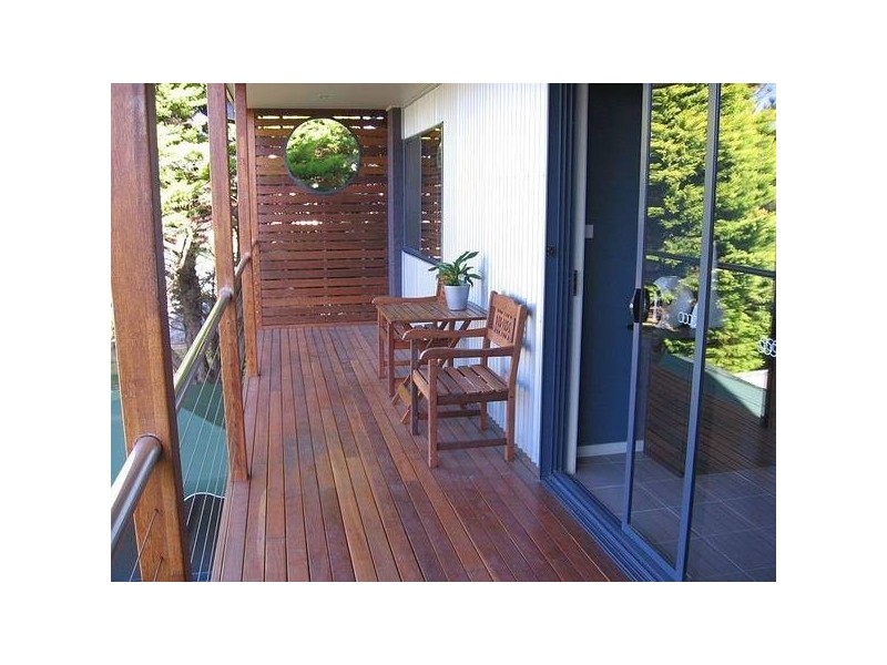 43 Lennox
Rd, Callala Beach NSW 2540
