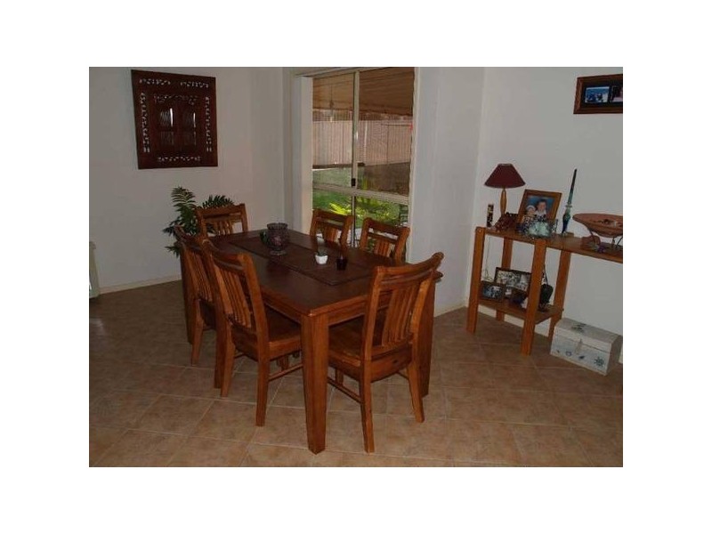 2 Tidy Cl, Callala Bay NSW 2540
