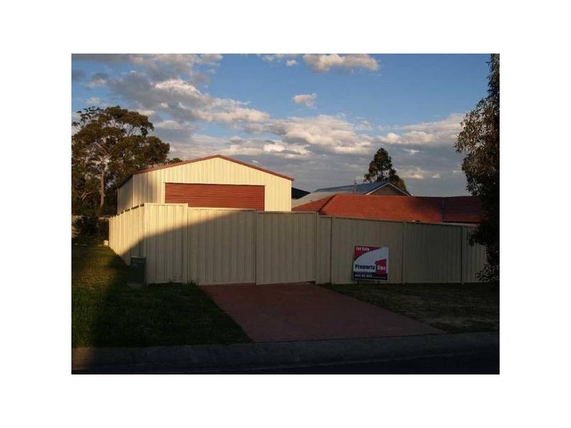 2 Tidy Cl, Callala Bay NSW 2540