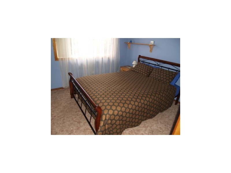 14 Tidy Cl, Callala Bay NSW 2540