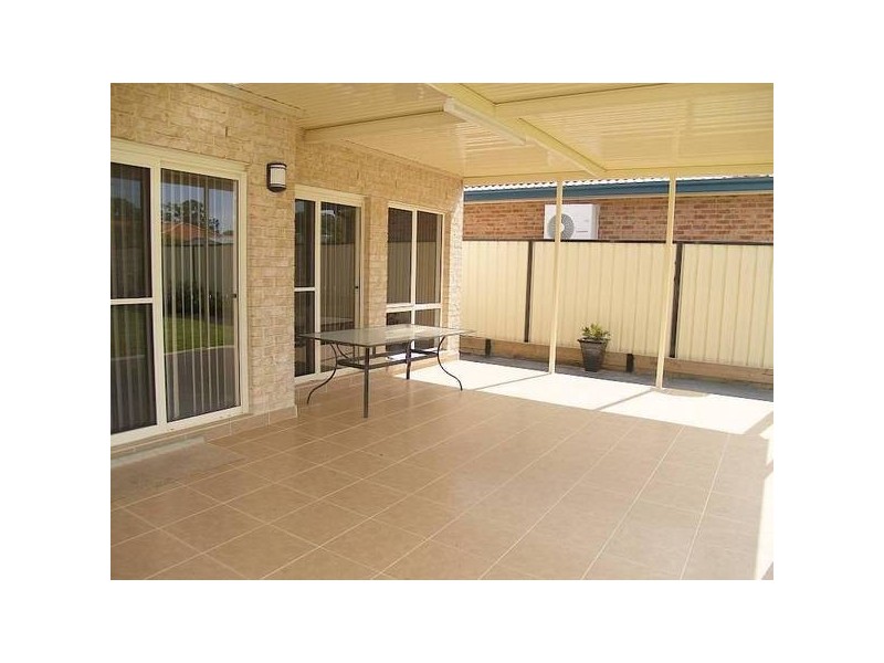 24 Hollingsworth Cres, Callala Bay NSW 2540