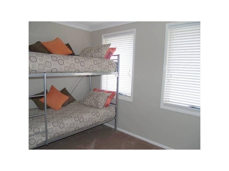 24 Hollingsworth Cres, Callala Bay NSW 2540