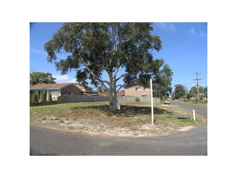39 Watts Road, Callala Beach NSW 2540