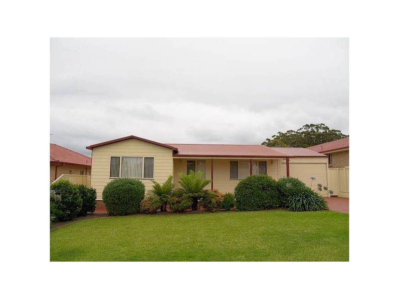 11 Hunter Street, Callala Bay NSW 2540