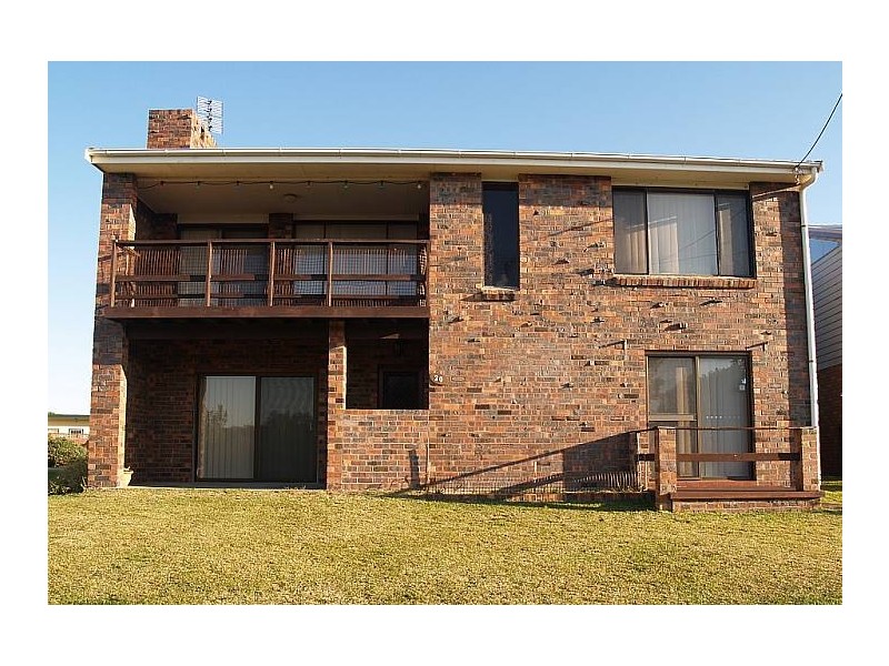 20 Warrain Crescent, Currarong NSW 2540