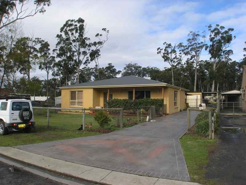 22 Emmett Street, Callala Bay NSW 2540