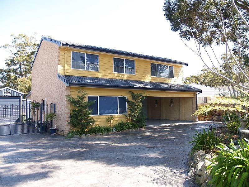 15 Huon Street, Callala Bay NSW 2540