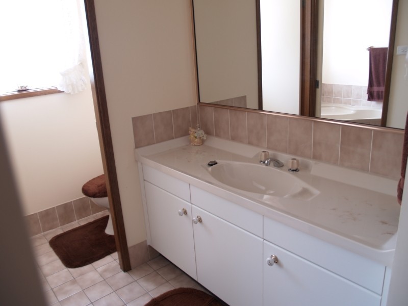 21 Lackersteen Street, Callala Bay NSW 2540