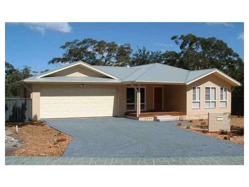 9 Sandlewood Cove, Callala Beach NSW 2540