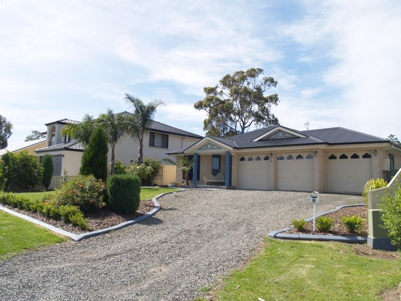 8 Tidy Close, Callala Bay NSW 2540
